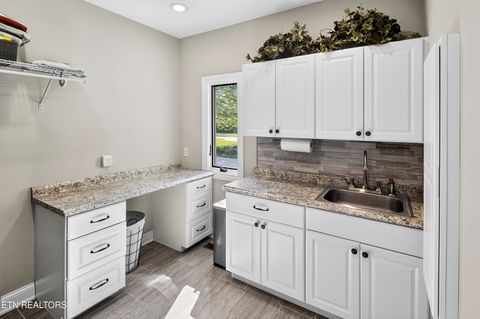 Tiny photo for 301 Oak Chase Blvd, Lenoir City, TN 37772 (MLS # 1336427)