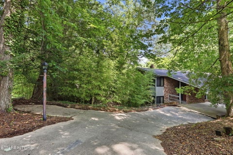 Tiny photo for 114 Balboa Circle, Oak Ridge, TN 37830 (MLS # 1346325)