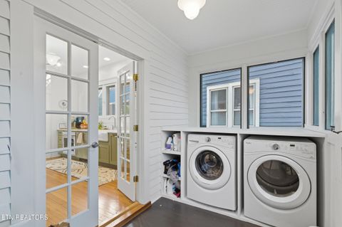 Tiny photo for 1300 Kenyon St, Knoxville, TN 37917 (MLS # 1316358)