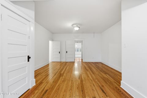 Tiny photo for 1300 Kenyon St, Knoxville, TN 37917 (MLS # 1316358)