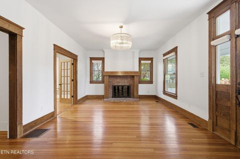 Tiny photo for 1300 Kenyon St, Knoxville, TN 37917 (MLS # 1316358)