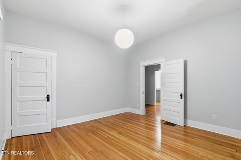 Tiny photo for 1300 Kenyon St, Knoxville, TN 37917 (MLS # 1316358)