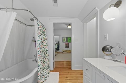 Tiny photo for 1300 Kenyon St, Knoxville, TN 37917 (MLS # 1316358)