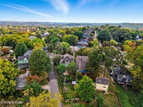 Tiny photo for 1300 Kenyon St, Knoxville, TN 37917 (MLS # 1316358)
