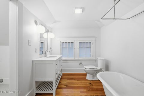 Tiny photo for 1300 Kenyon St, Knoxville, TN 37917 (MLS # 1316358)