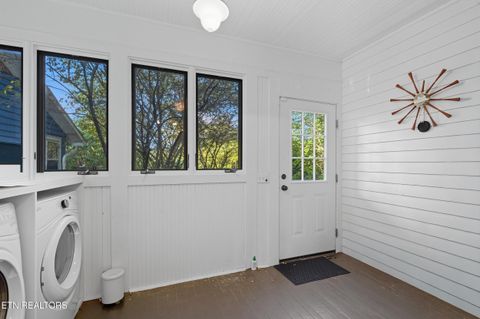 Tiny photo for 1300 Kenyon St, Knoxville, TN 37917 (MLS # 1316358)