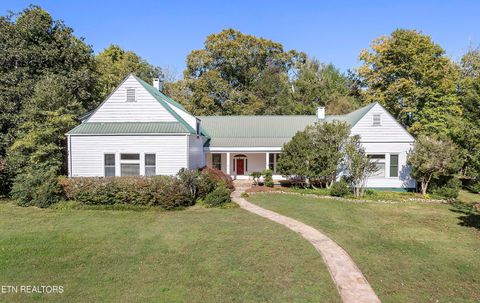 118 Highland Ave Athens TN 37303