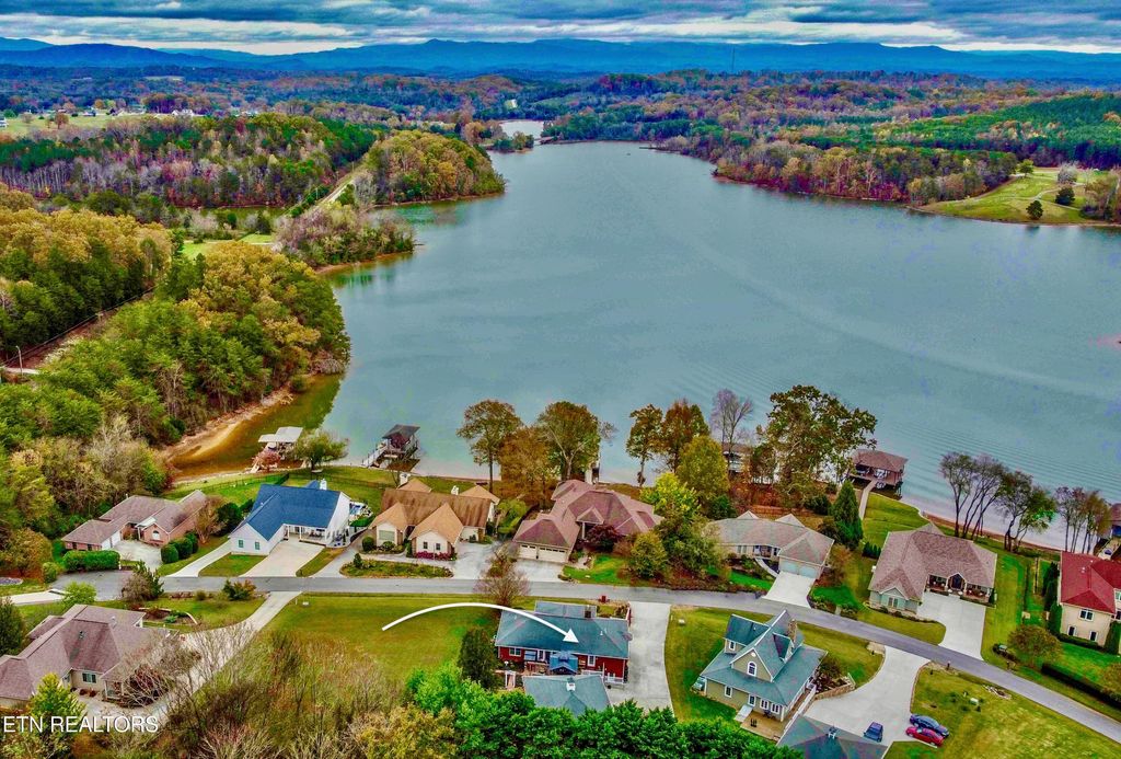 Photo of 155 Southcove Drive, Greenback, TN 37742 (MLS # 1282799)