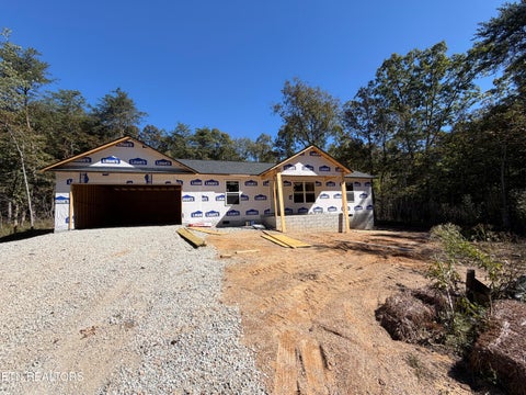 Photo of 2025 Tecumseh Lane, Crossville, TN 38572 (MLS # 1357031)