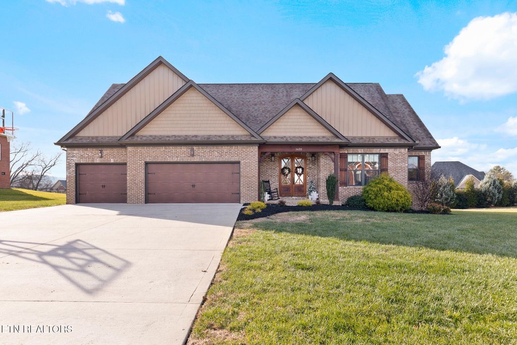 Photo of 1632 Cascading Falls Lane, Sevierville, TN 37876 (MLS # 1324654)