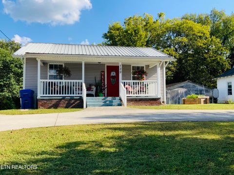 729 N Charles Seivers Blvd Clinton TN 37716