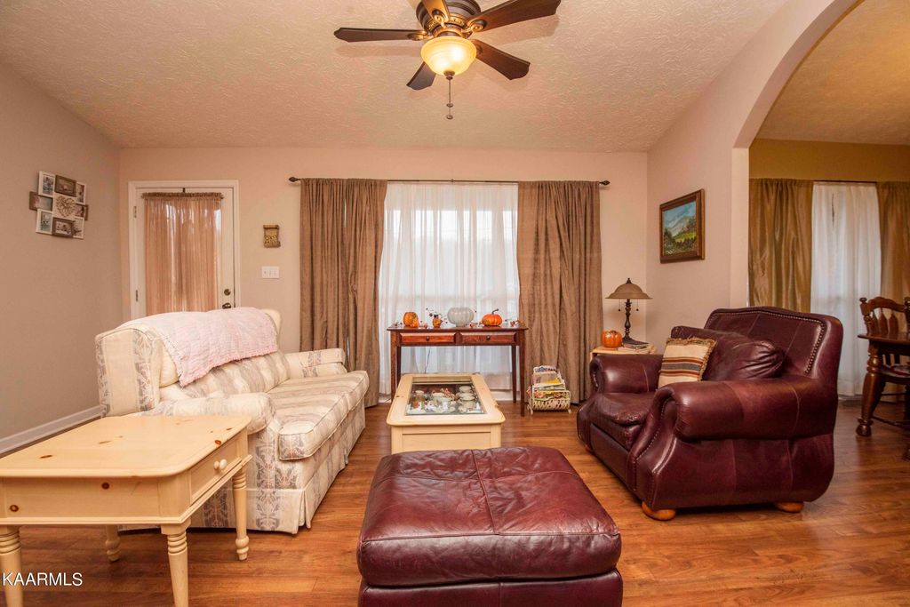 Photo of 471 Casey Lane, Strawberry Plains, TN 37871 (MLS # 1212111)