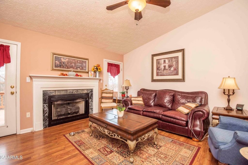 Photo of 471 Casey Lane, Strawberry Plains, TN 37871 (MLS # 1212111)