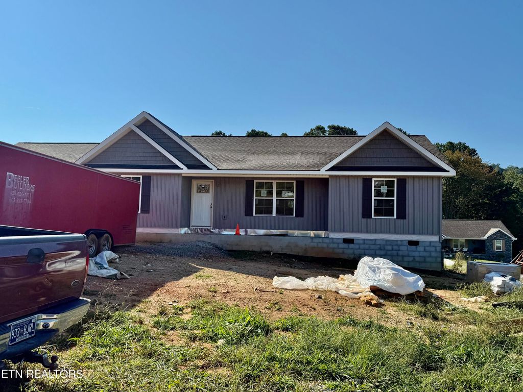 Photo of 135 MILO Circle, Tazewell, TN 37879 (MLS # 1315858)