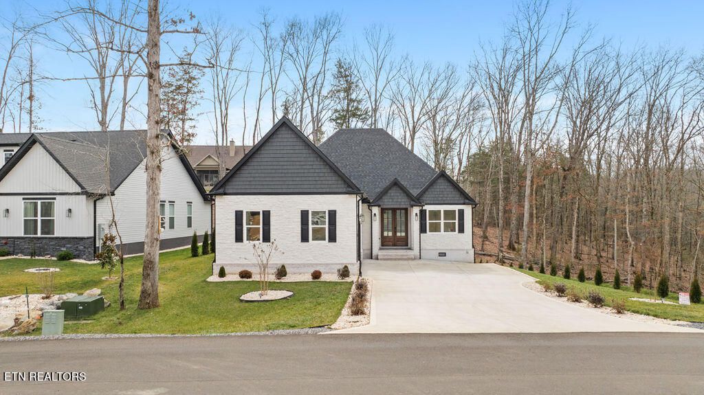 Photo of 256 Elohi Way, Loudon, TN 37774 (MLS # 1329117)