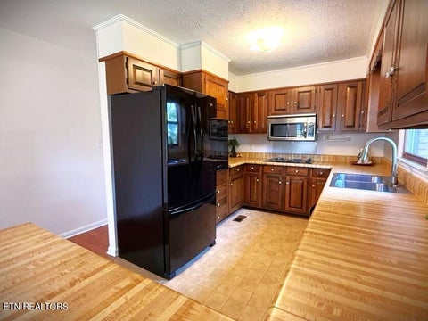 Tiny photo for 2239 Hilham Hwy, Livingston, TN 38570 (MLS # 1355069)