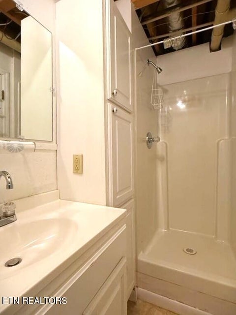 Tiny photo for 2239 Hilham Hwy, Livingston, TN 38570 (MLS # 1355069)