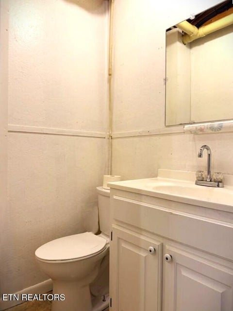 Tiny photo for 2239 Hilham Hwy, Livingston, TN 38570 (MLS # 1355069)