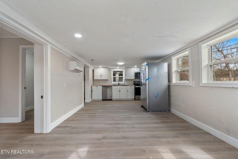 Tiny photo for 6617 Washington Pike Pike, Knoxville, TN 37918 (MLS # 1328062)