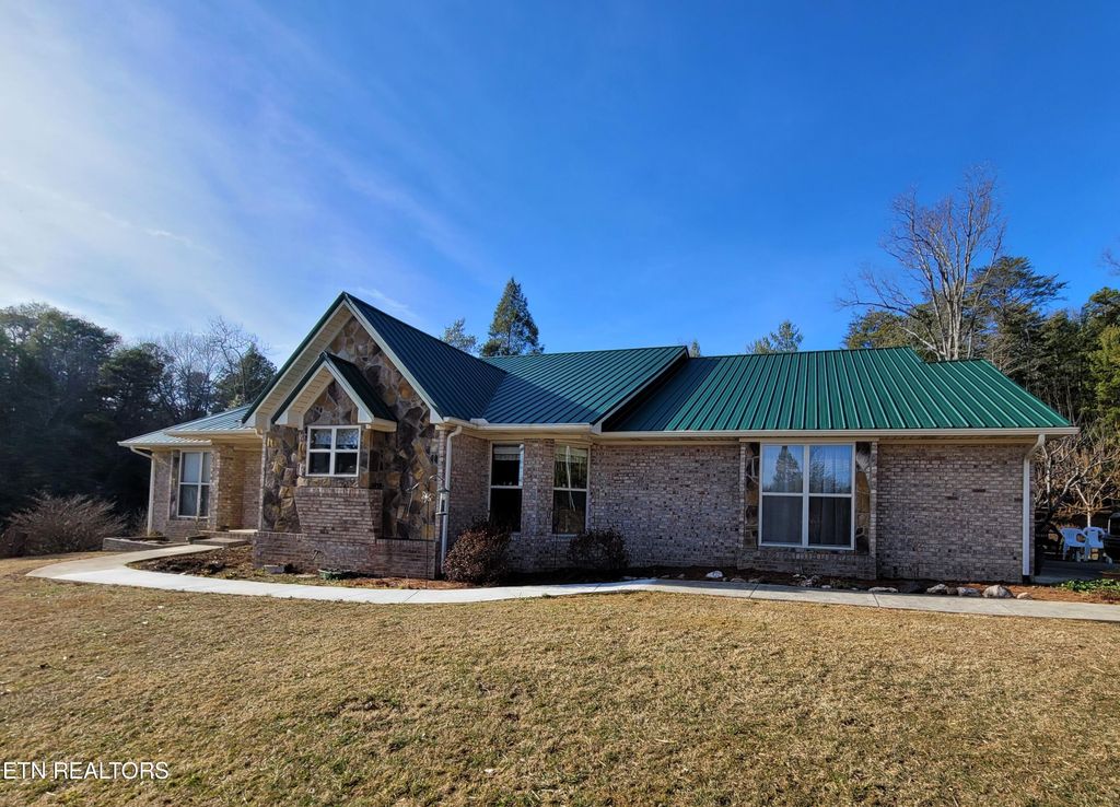 Photo of 742 Hot Water Rd, Tellico Plains, TN 37385 (MLS # 1251437)