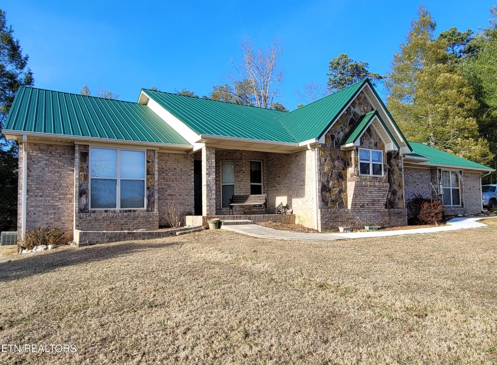 Photo of 742 Hot Water Rd, Tellico Plains, TN 37385 (MLS # 1251437)