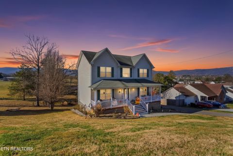 Photo of 267 far view Circle, Jacksboro, TN 37757 (MLS # 1324651)