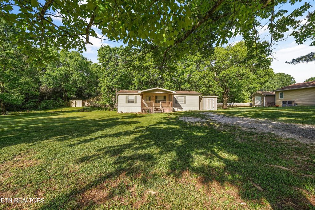 Photo of 7819 Pelleaux Rd, Knoxville, TN 37938 (MLS # 1339147)
