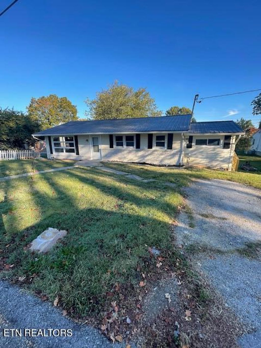 Photo of 720 Carson St, Jefferson City, TN 37760 (MLS # 1319730)