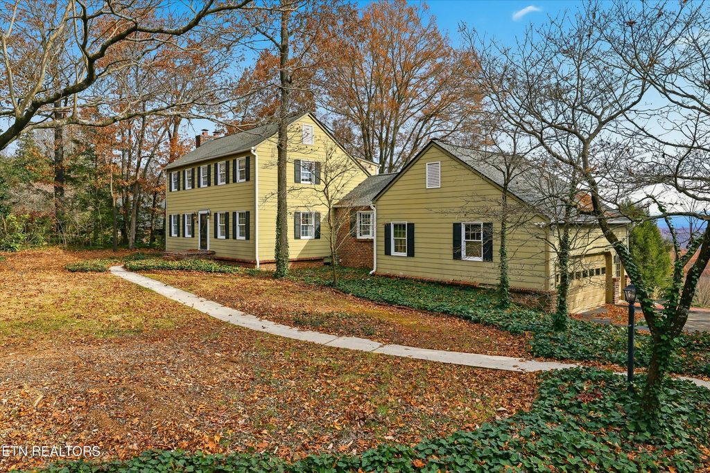 Photo of 11134 Crown Point Drive, Knoxville, TN 37934 (MLS # 1322375)