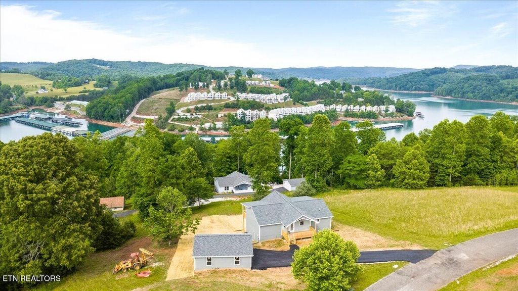 Photo of 258 Sam Maria Way, LaFollette, TN 37766 (MLS # 1341986)