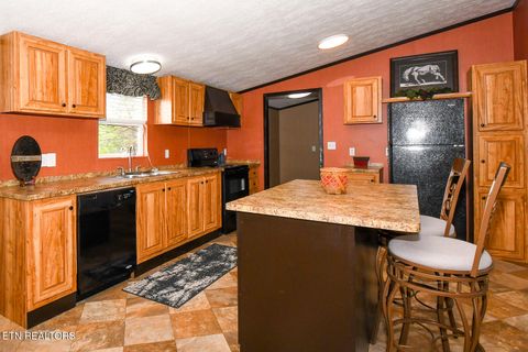 Tiny photo for 319 Oak Leaf Circle, Maryville, TN 37804 (MLS # 1333766)