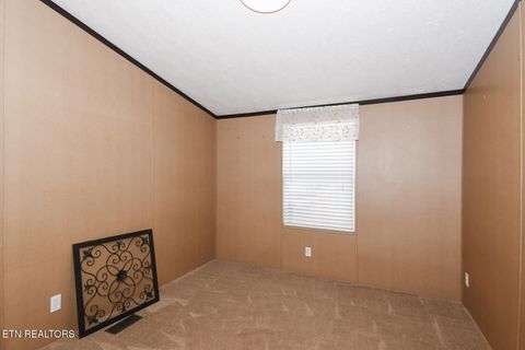 Tiny photo for 319 Oak Leaf Circle, Maryville, TN 37804 (MLS # 1333766)