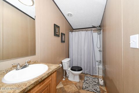 Tiny photo for 319 Oak Leaf Circle, Maryville, TN 37804 (MLS # 1333766)