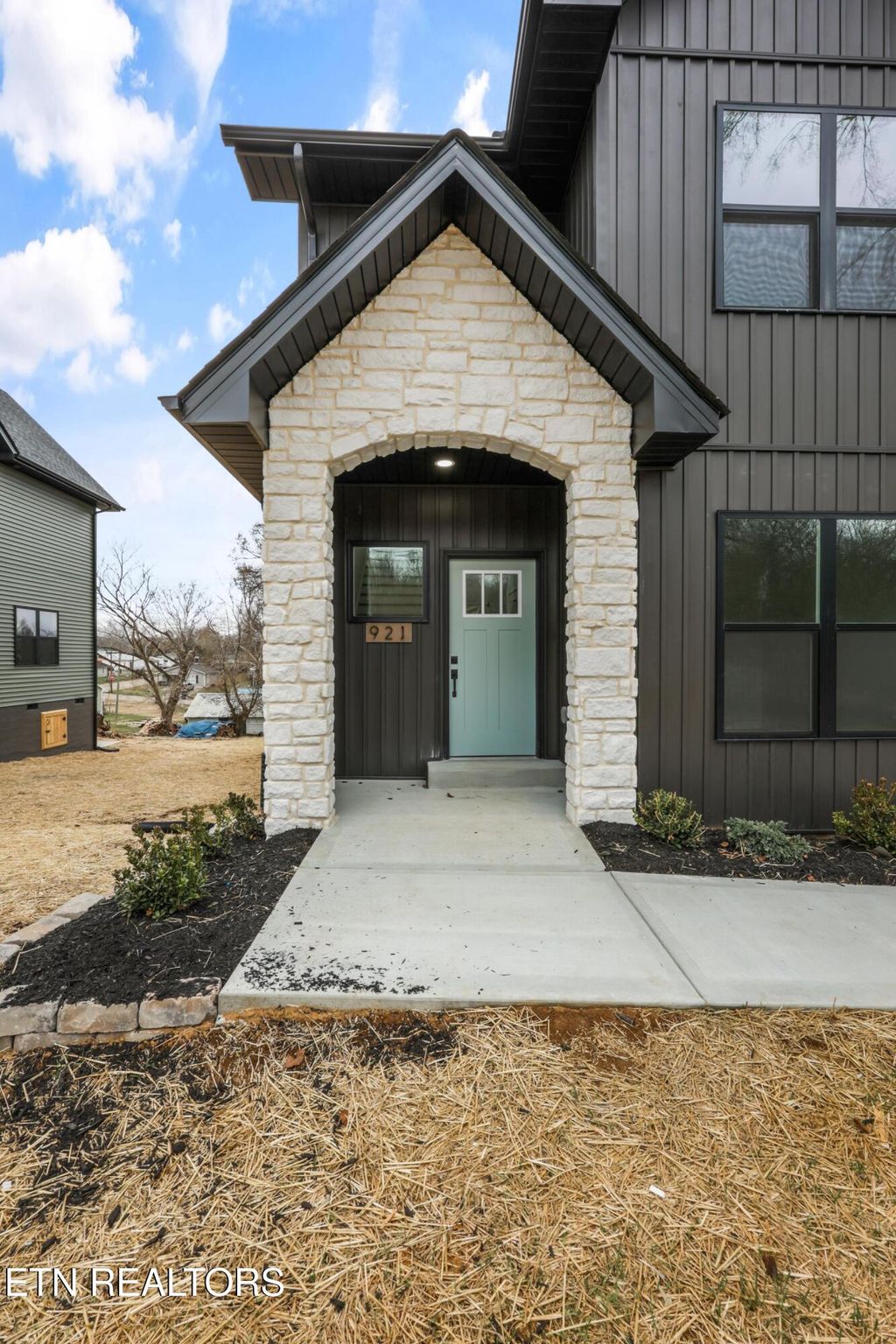 Photo of 921 Drive E, Knoxville, TN 37920 (MLS # 1330362)