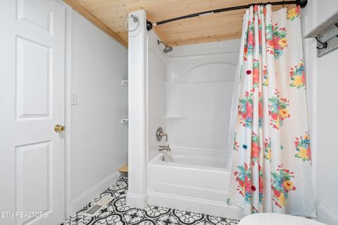 Tiny photo for 510 Dixie Ave, Pigeon Forge, TN 37863 (MLS # 1317796)