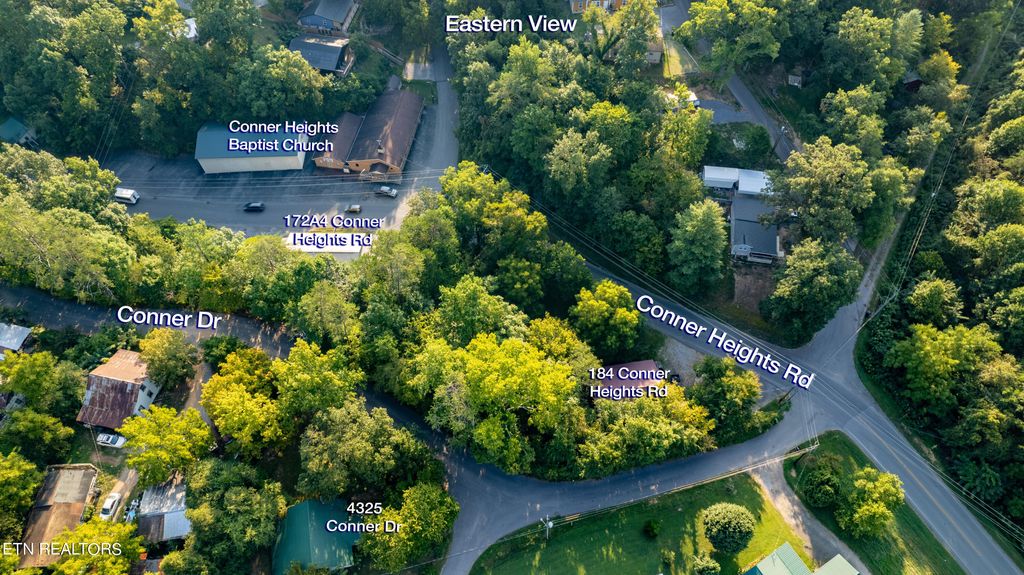 Photo of 2425 Conner Heights Rd, Pigeon Forge, TN 37863 (MLS # 1275328)