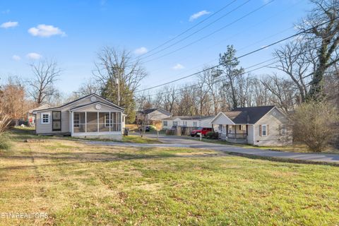 Tiny photo for 5824 2nd Lane, Knoxville, TN 37912 (MLS # 1326430)
