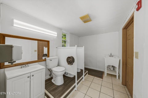 Tiny photo for 607 Old Tacora Hills Rd, Clinton, TN 37716 (MLS # 1353608)