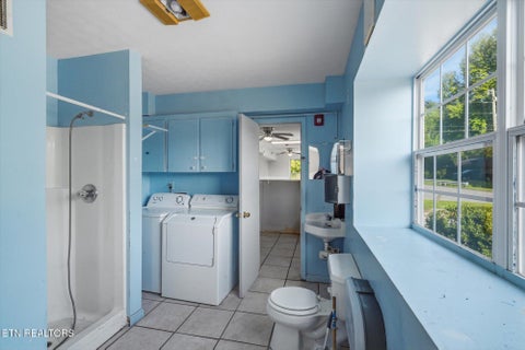 Tiny photo for 607 Old Tacora Hills Rd, Clinton, TN 37716 (MLS # 1353608)