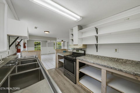 Tiny photo for 607 Old Tacora Hills Rd, Clinton, TN 37716 (MLS # 1353608)