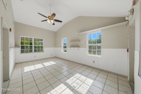 Tiny photo for 607 Old Tacora Hills Rd, Clinton, TN 37716 (MLS # 1353608)