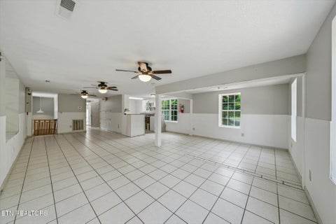 Tiny photo for 607 Old Tacora Hills Rd, Clinton, TN 37716 (MLS # 1353608)