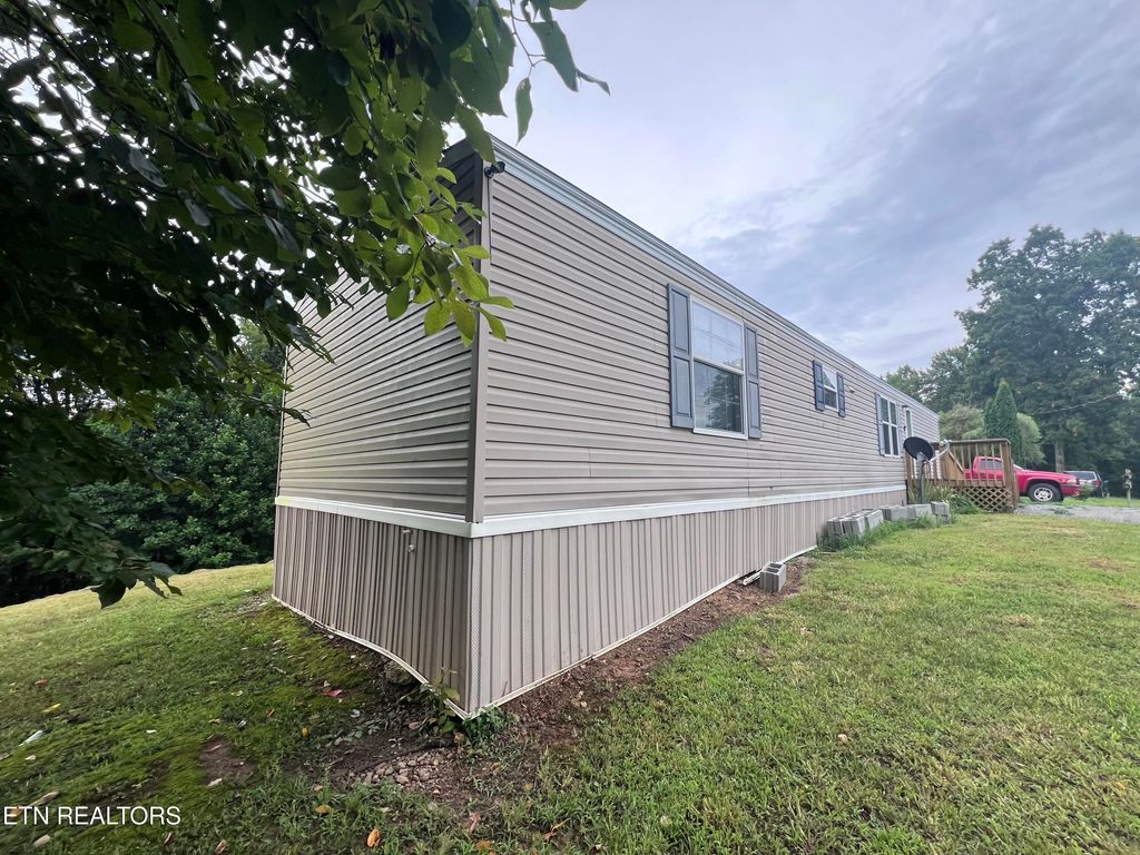 Photo of 108 Serrento Lane, New Tazewell, TN 37825 (MLS # 1316467)