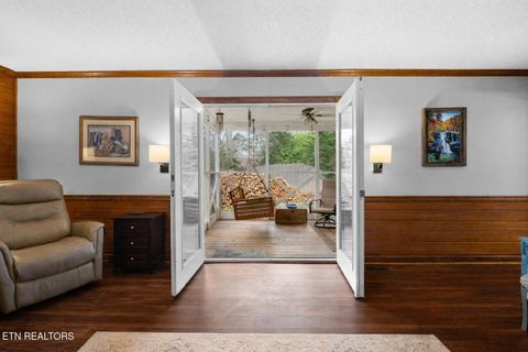 Tiny photo for 5921 Parkdale Rd, Knoxville, TN 37912 (MLS # 1334280)