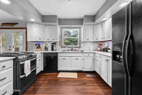 Tiny photo for 5921 Parkdale Rd, Knoxville, TN 37912 (MLS # 1334280)