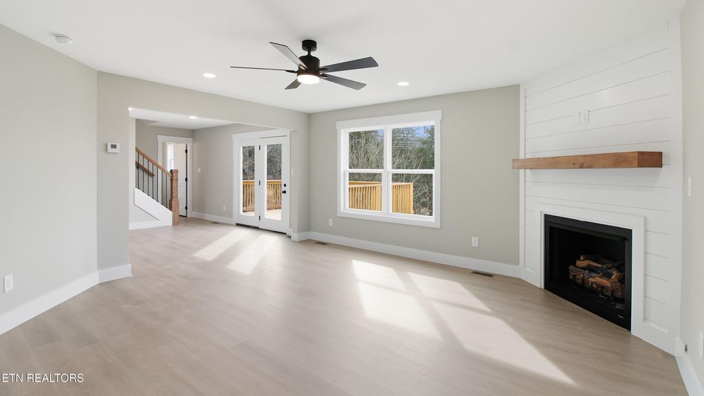 Photo of 7705 Fox Valley Lane, Knoxville, TN 37938 (MLS # 1328243)