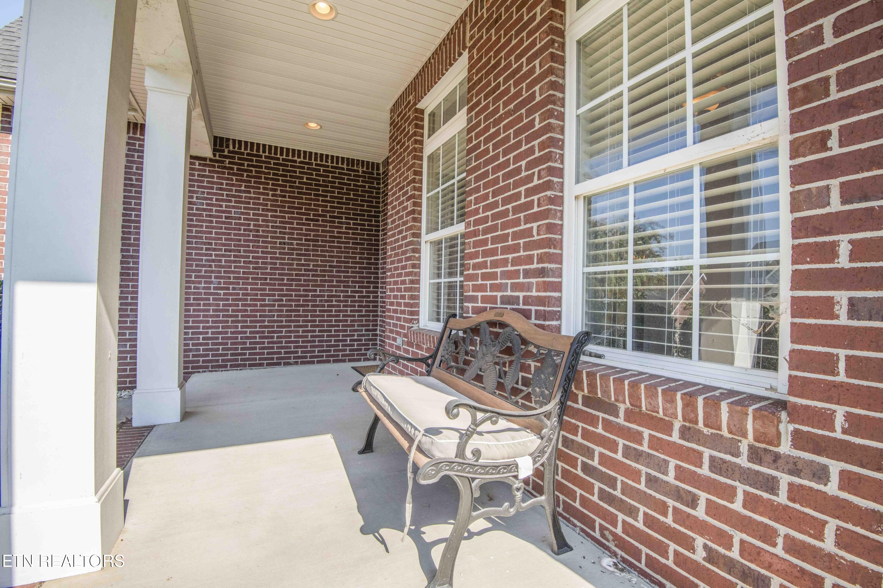 119 Waterston Way