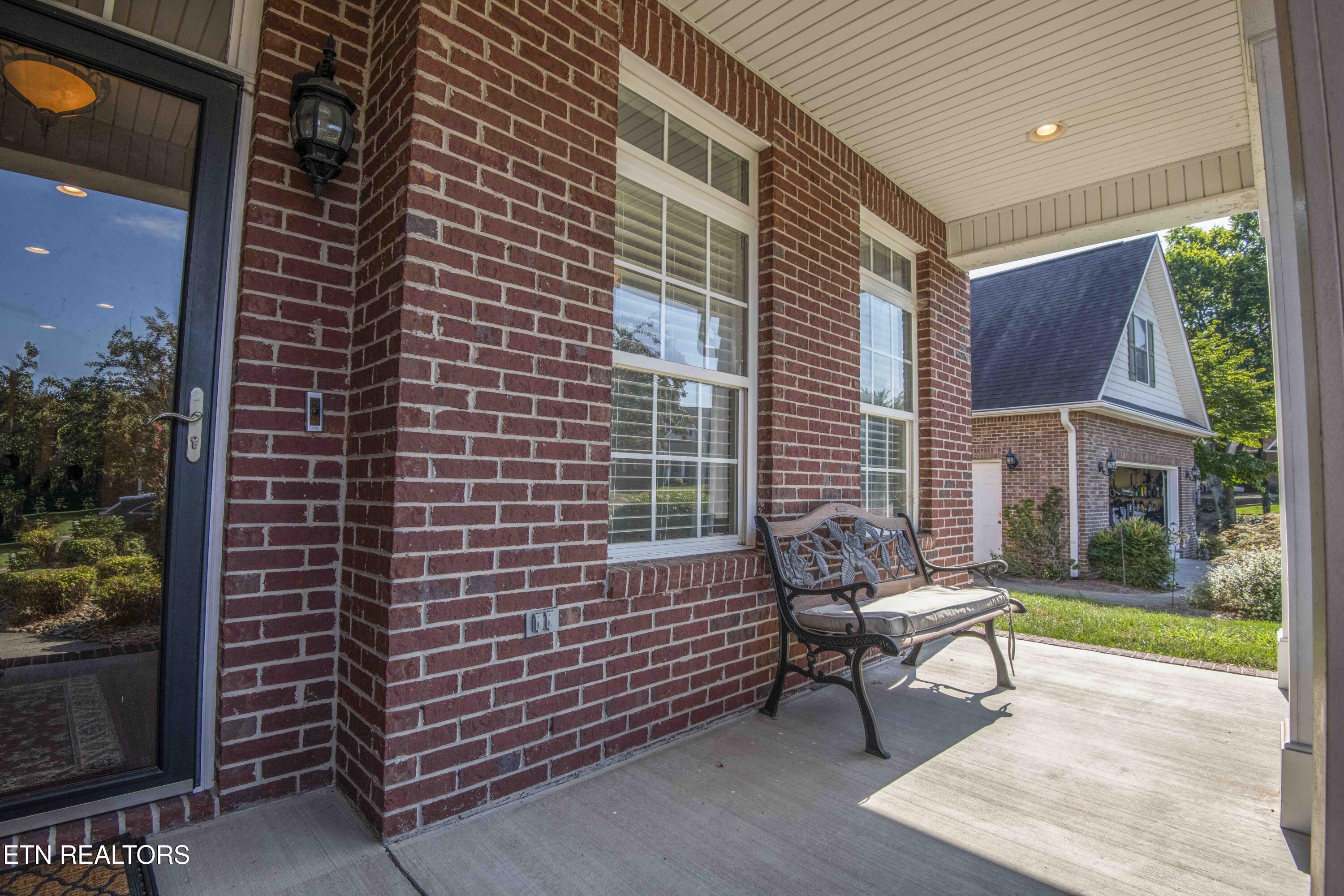 119 Waterston Way