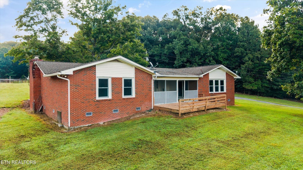 Photo of 340 Pattie Gap Rd, Philadelphia, TN 37846 (MLS # 1354038)