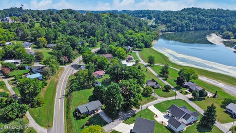 Photo of 122 Cross Ave, Dayton, TN 37321 (MLS # 1355316)